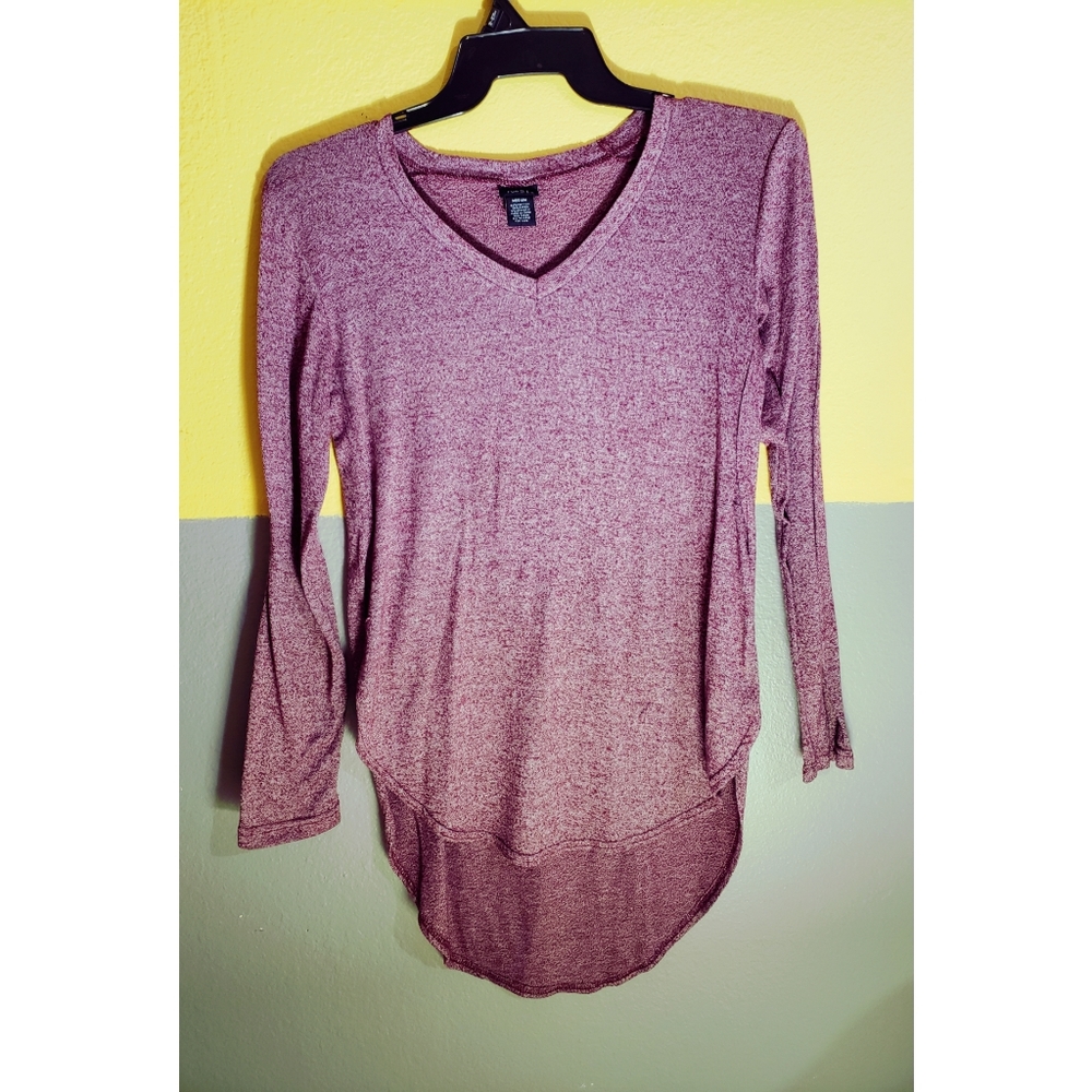 Maroon long sleeve Rue21 top